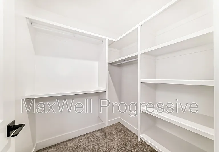 12901 123a St NW #MAIN — Photo 31