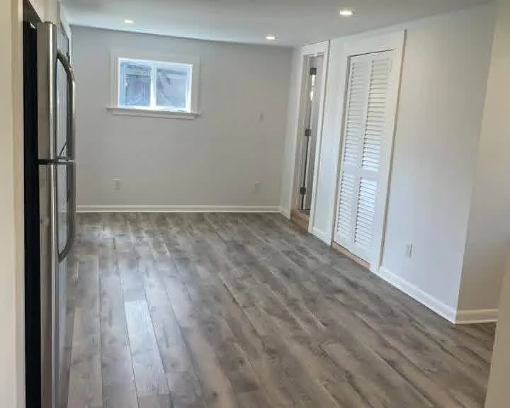 802 Dante St — Photo 3