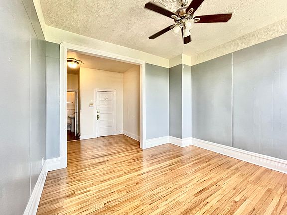 5th image of 1355 W Chicago Ave #C2