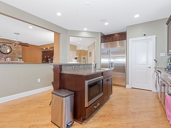 5th image of 9340 S Clifton Park Ave