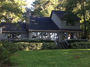 191 Lakecrest Dr NE, Milledgeville, GA 31061