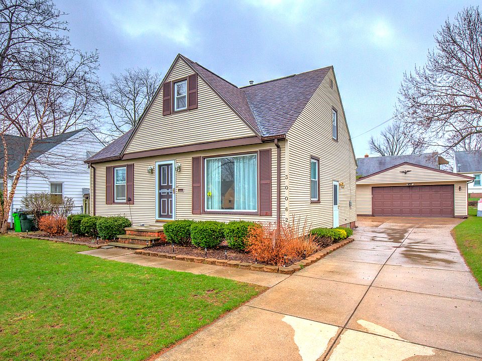 1st image of 30062 Dorothy Dr