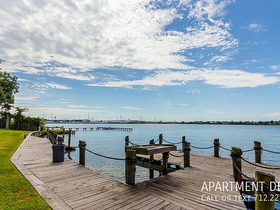 5th image of 1815 Larrabee St #2823