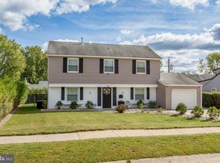 54 Marchmont Ln, Willingboro, NJ 08046