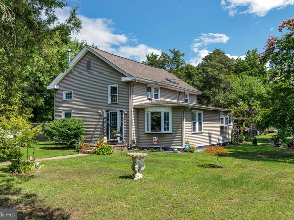 1572 E Buckshutem Rd, Millville, NJ 08332