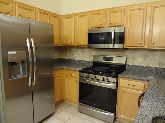 4th image of 185 Havenwood Dr