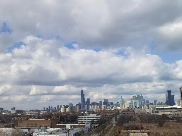 3041 S Michigan Ave #3040, Chicago, IL 60616