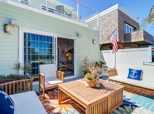 511 Delaware St, Huntington Beach, CA 92648