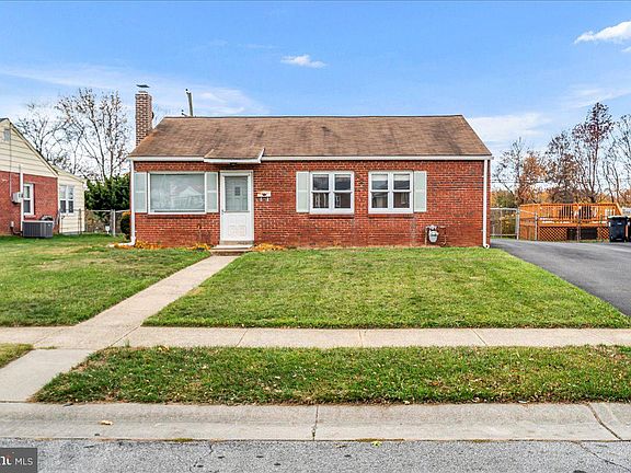 2nd image of 327 Pennewill Dr