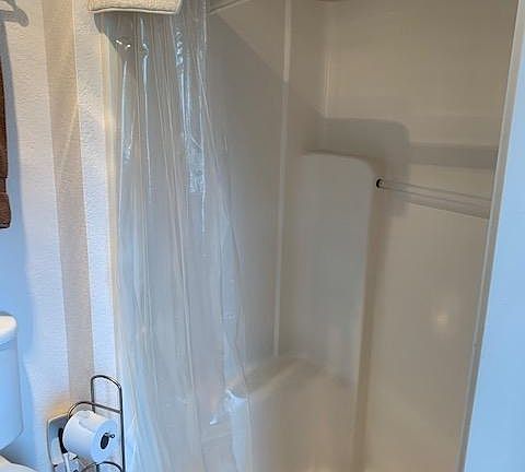 4th image of 9726 6th Ave NW #5