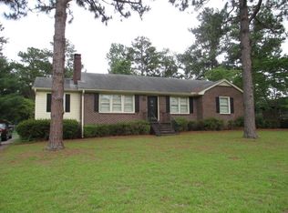 704 Hillcrest Dr, Rockingham, NC 28379