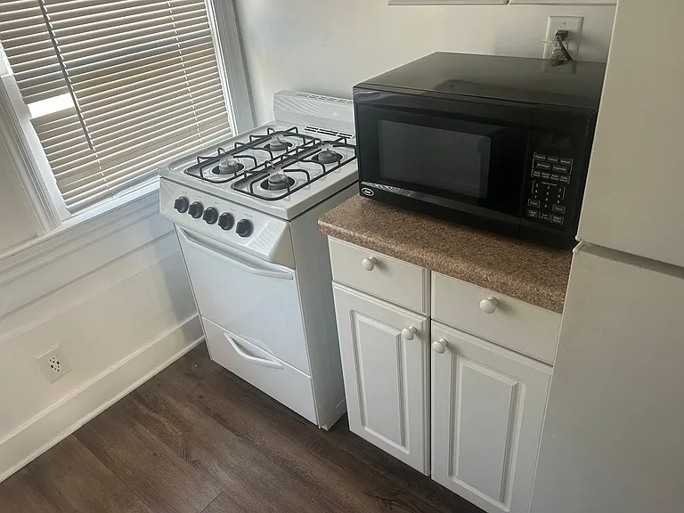 2316 W End Ave #301 — Photo 8