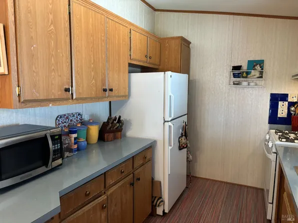 361 Yosemite Road, San Rafael, CA 94903