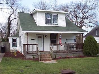1st image of 4212 South St