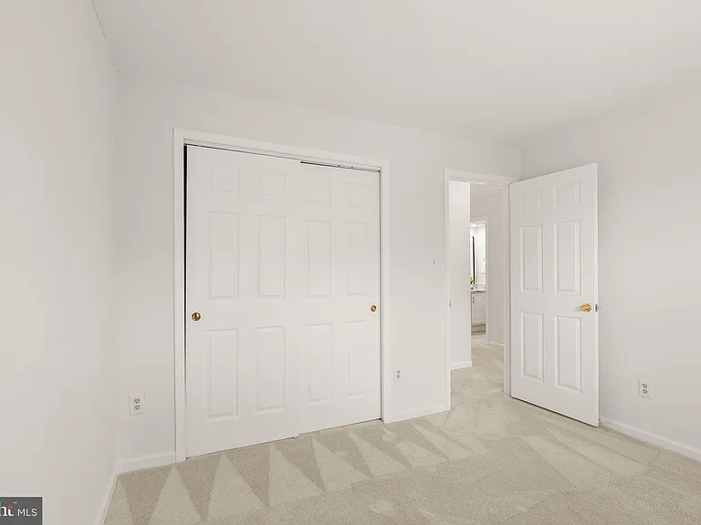 3855 Inverness Rd — Photo 37