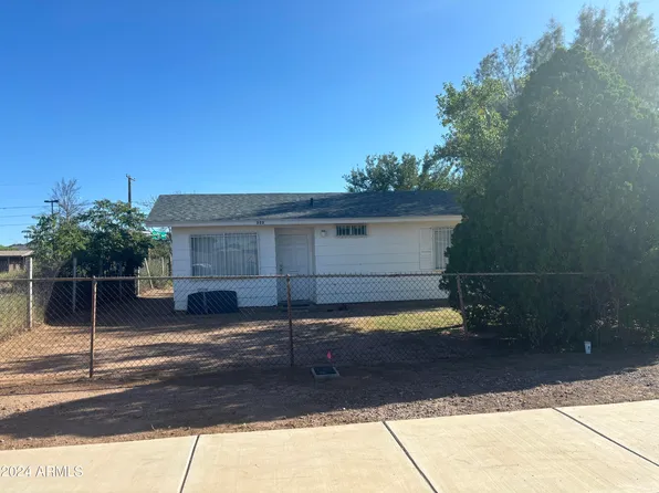 323 E 17TH Street, Douglas, AZ 85607