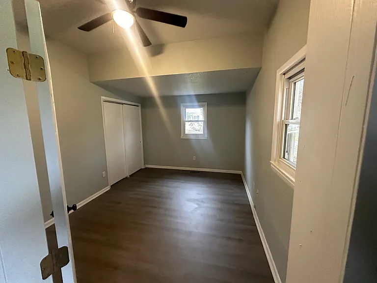 760 Eagle St — Photo 9