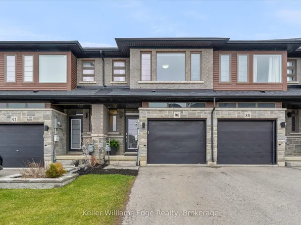 90 Soho St, Hamilton, ON L8J 0L4