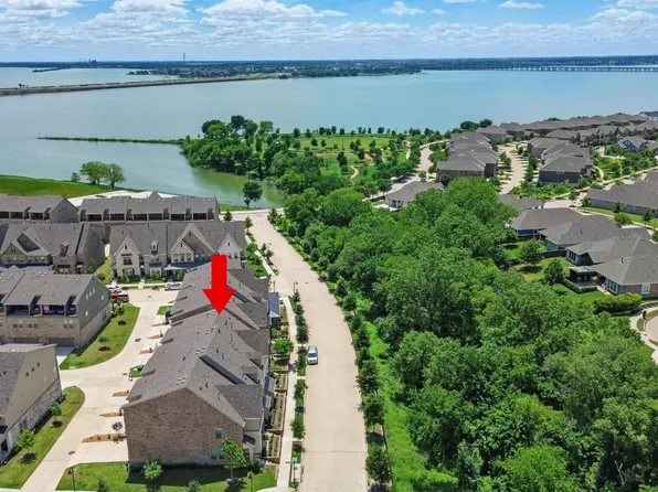 2118 Argolis Dr, Rowlett, TX 75088