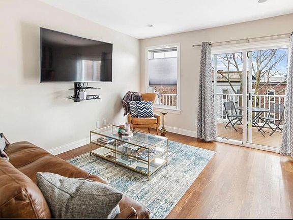 4th image of 322 Athens St #6