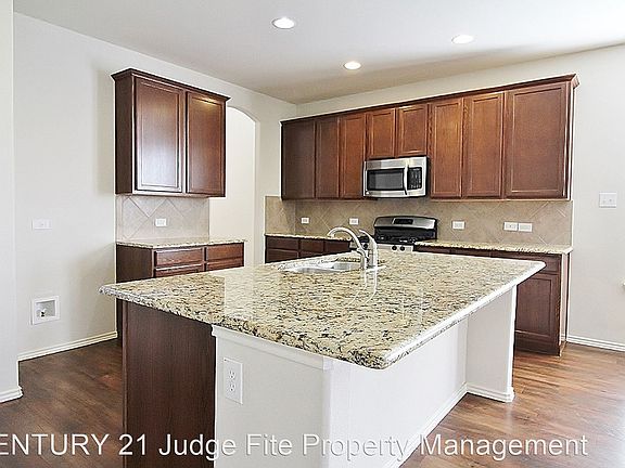 4th image of 10317 Sixpence Ln