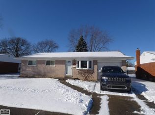 33365 Regal, Fraser, MI 48026