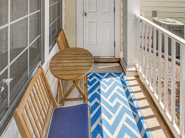 Side porch