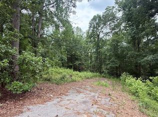 410 Dogwood Dr, Greenwood, SC 29646