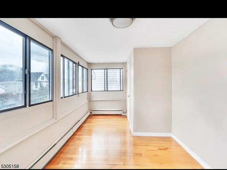 54 Pamrapo Ave #2 — Photo 5