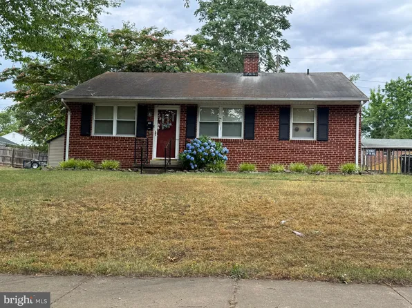 705 Hanson Ave, Fredericksburg, VA 22401