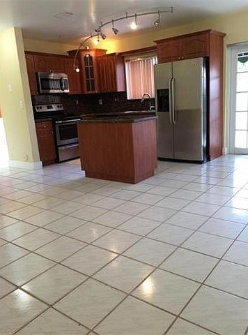 2nd image of 15861 SW 74th Ln
