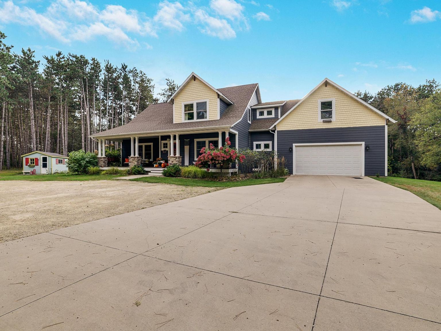 35853 Whispering Pine Way, Lake City, MN 55041 | Zillow