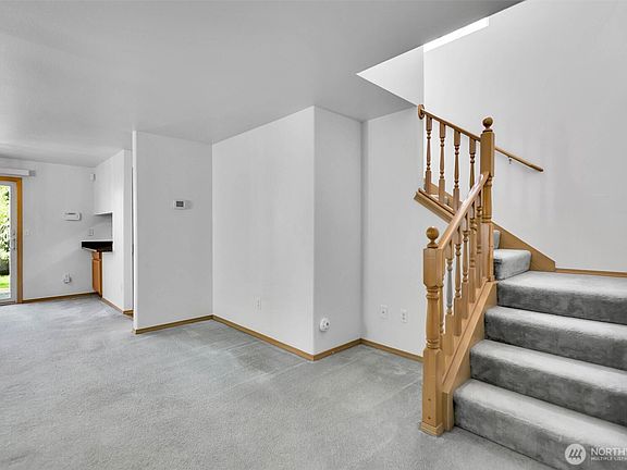 4th image of 143 99th Street Ct E
