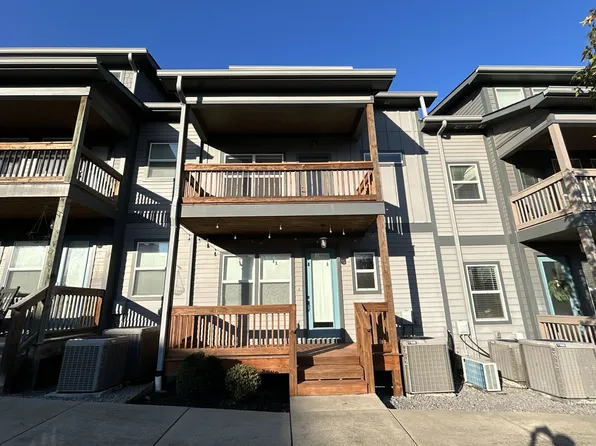 220 Croleywood Ln, Nashville, TN 37209