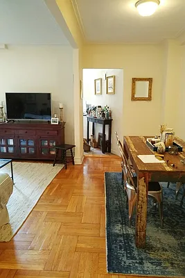 Rented by Rita S Citrin, LREB | media 22