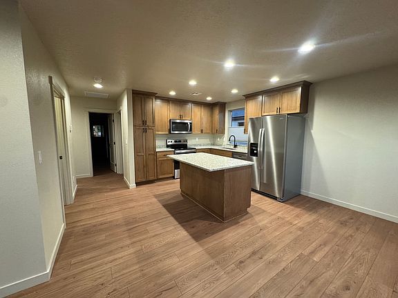 3rd image of 38923 NW 4th Ave #B