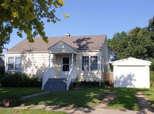 1432 N Main St, Russell, KS 67665