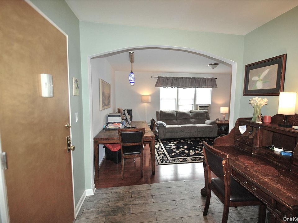 1st image of 9 Stokes Road #1A