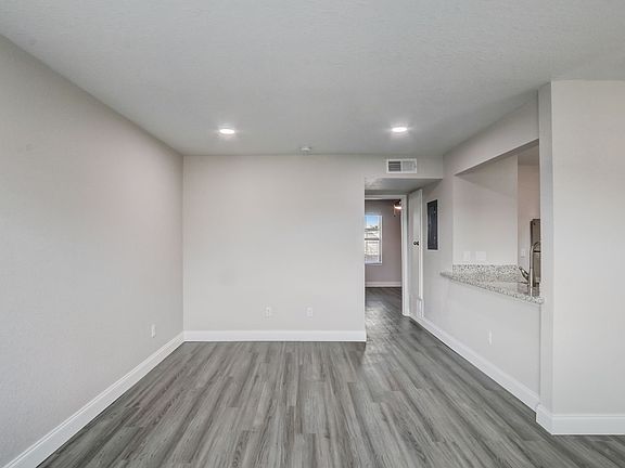 5th image of 1600 Avenue M #923