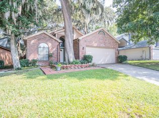 5427 Marsh Creek Dr N, Jacksonville, FL 32277