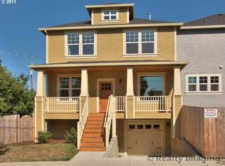 9918 N Oregonian Ave, Portland, OR 97203