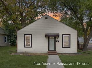 801 S Van Eps Ave, Sioux Falls, SD 57104
