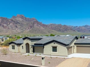 681 N Moon Rd, Apache Junction, AZ 85119