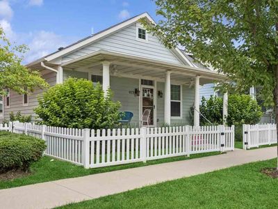 977 Ball St, Iowa City, IA, 52245