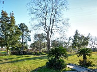 57 Oak Tree Dr, Slidell, LA 70458