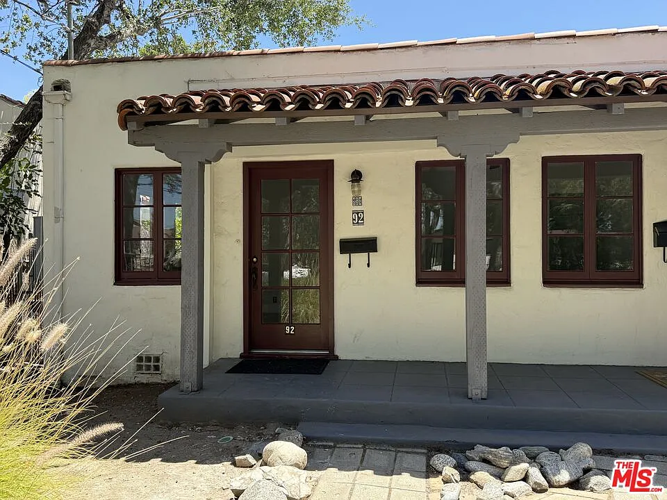 2 bed, 1.0 bath, 750 sqft, $3,000 — Photo 4
