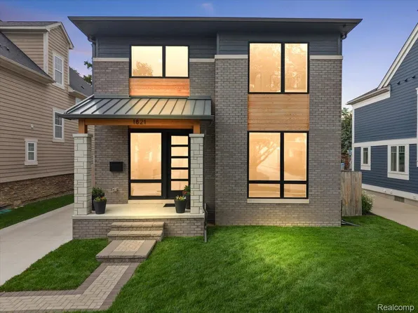 1821 Hazel Ave, Birmingham, MI 48009