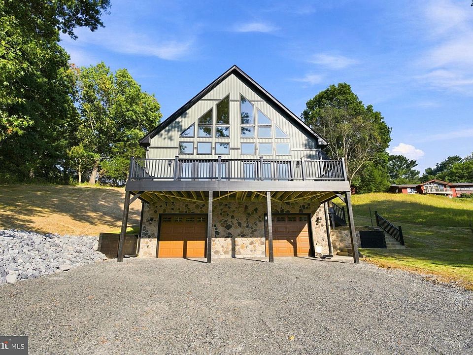 1st image of 270 Country Rd