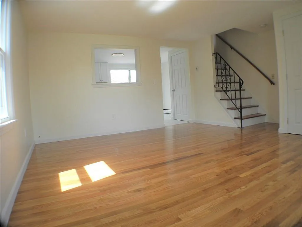 2 bed, 1506 sqft, $2,550 — Photo 4