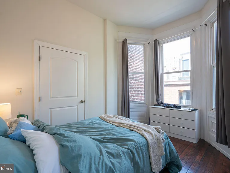 2033 Spruce St #5 — Photo 10
